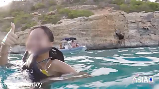 REAL Alfresco institute sex, in the same manner pussy with an to boot be useful to undersea creampie