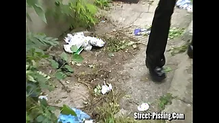 Outdoor Pissing